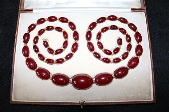 Cased cherry amberoid necklace